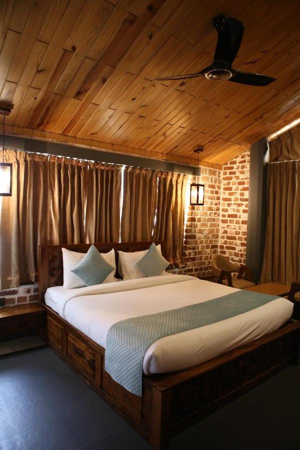Granny'S Den Resort Rajpur ภายนอก รูปภาพ
