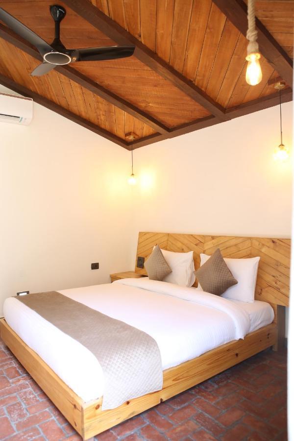 Granny'S Den Resort Rajpur ภายนอก รูปภาพ