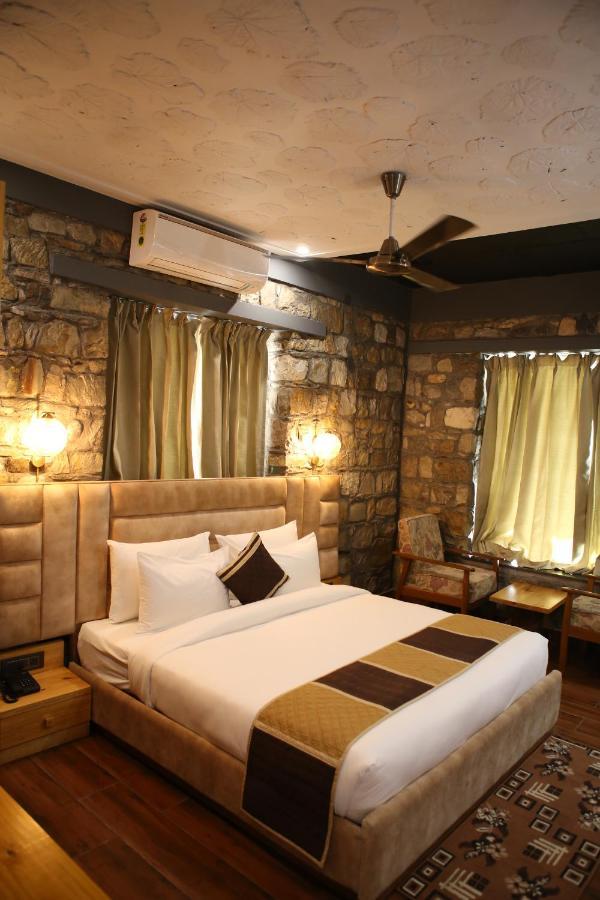 Granny'S Den Resort Rajpur ภายนอก รูปภาพ