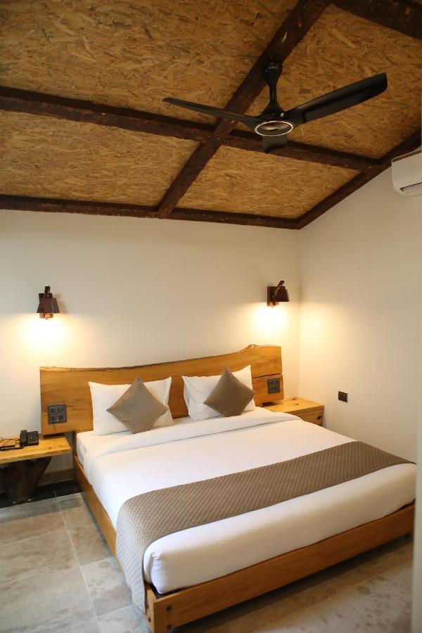 Granny'S Den Resort Rajpur ภายนอก รูปภาพ